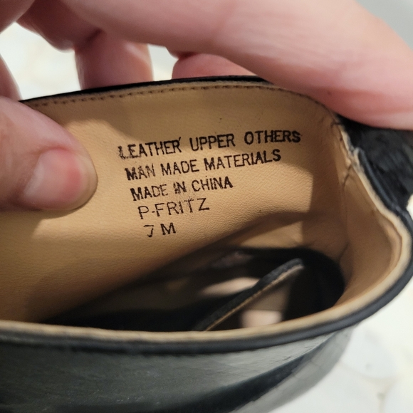 9 West Fritz Leather Boots - Picture 6 of 8